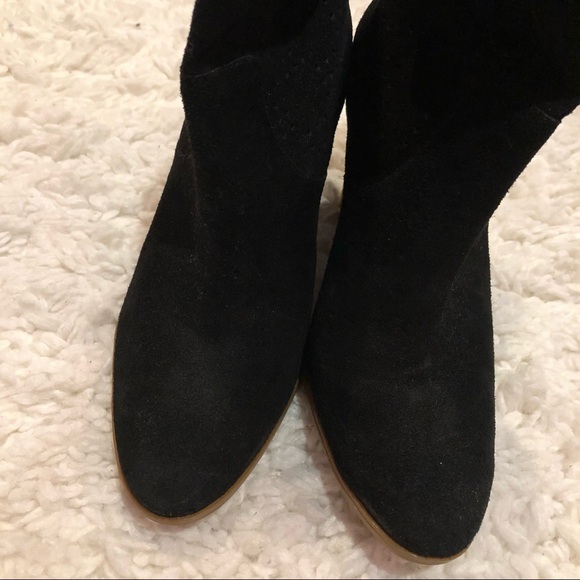 Enzo‎ Angiolini Gettup Laser Cut Black Leather Suede Ankle Heel Boots 7 - Picture 6 of 10